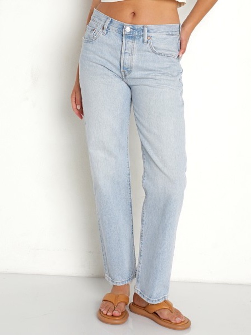Levi’s | 501 ‘90s Straight Leg Jeans Size 25 Light Indigo Wash 100% Cotton